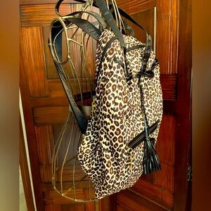 Adorable New Betsey Johnson Backpack/Shoulder Bag